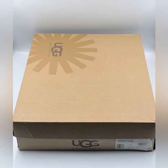 UGG Australia Wmns Belcloud Tall Waterproof Duck Boots - Picture 16 of 16